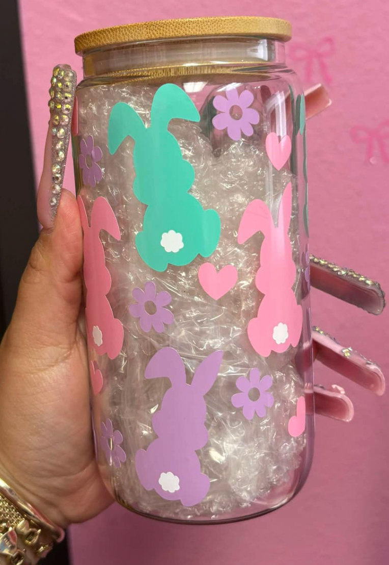 Bunnys with flowers (16oz or 25oz)
